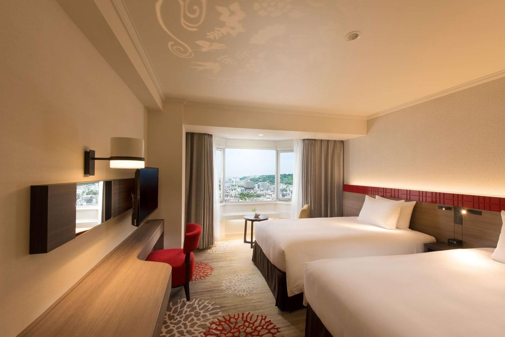 Doubletree By Hilton Naha Shuri Castle Esterno foto