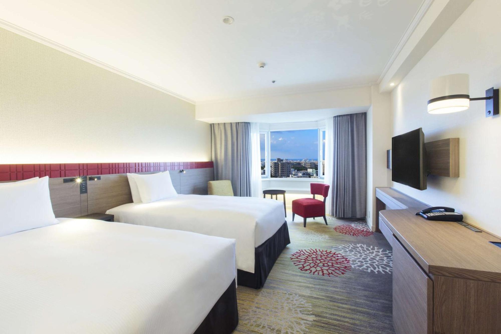 Doubletree By Hilton Naha Shuri Castle Esterno foto