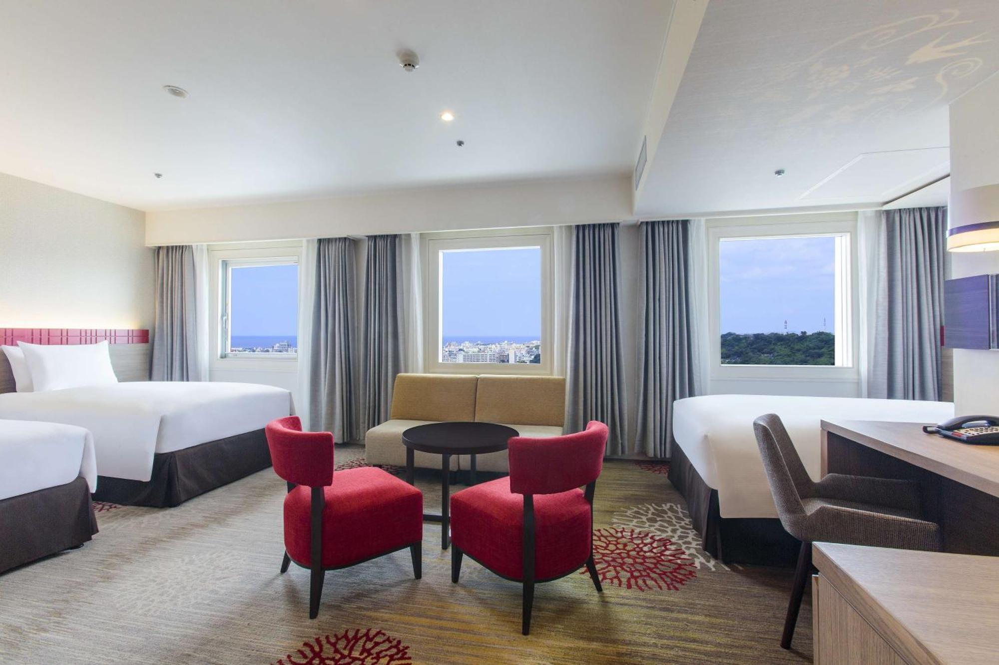 Doubletree By Hilton Naha Shuri Castle Esterno foto