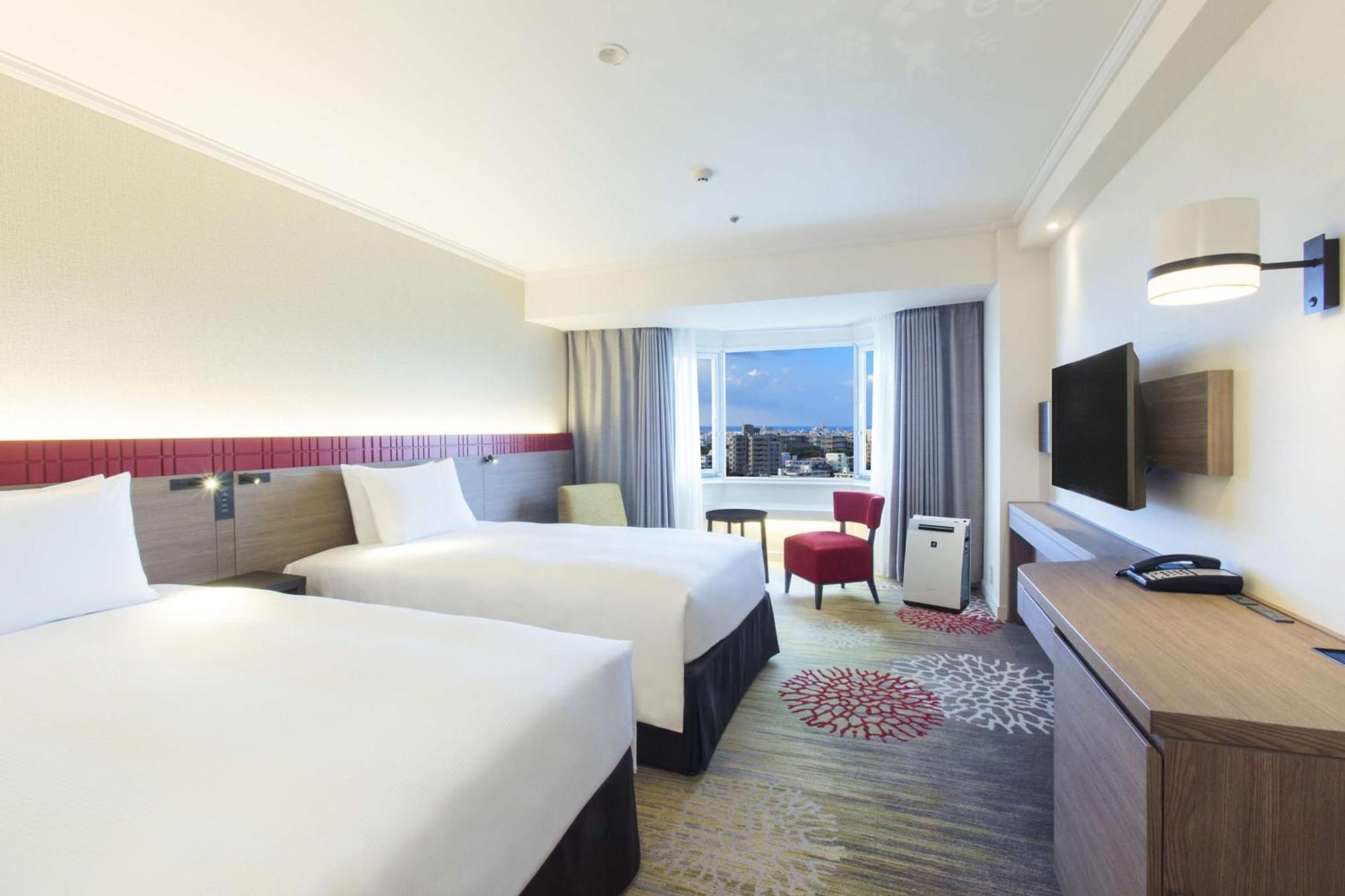 Doubletree By Hilton Naha Shuri Castle Esterno foto