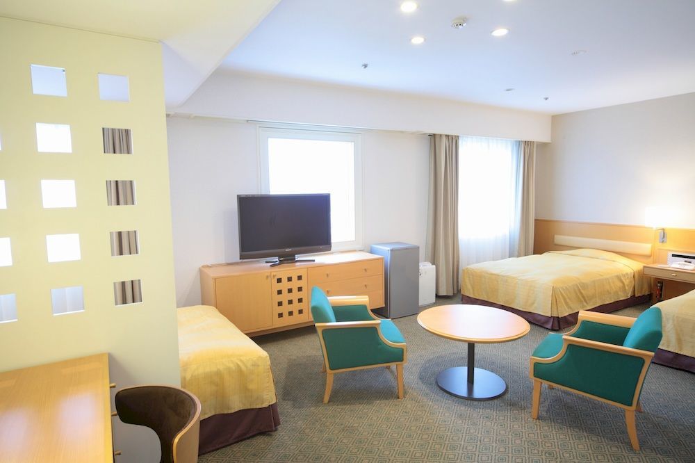 Doubletree By Hilton Naha Shuri Castle Esterno foto