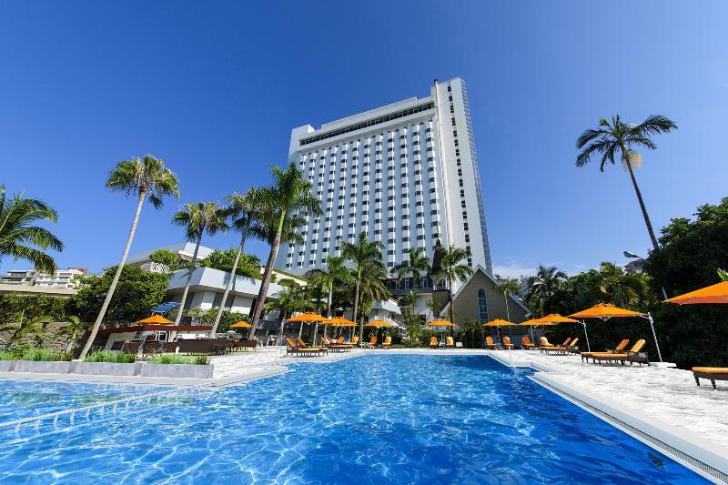 Doubletree By Hilton Naha Shuri Castle Esterno foto